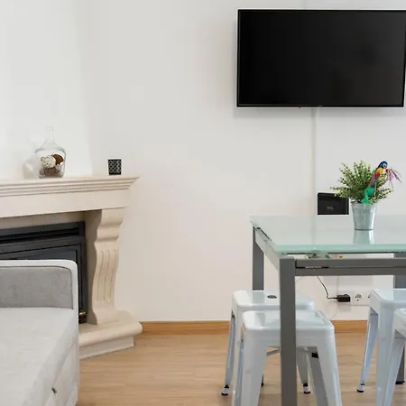 Miral Beachside 4 - By Hd Apartment *